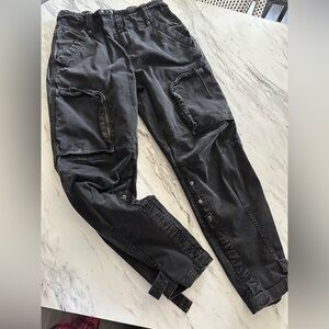Free People We The Free Charcoal Black Cargo Utility Pants High Rise Size Small